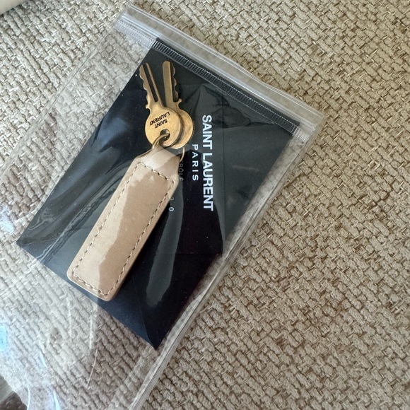 Saint Laurent Sac de Jour smooth leather bag - Picture 3 of 5